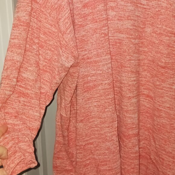 Torrid Super Soft Plush Pink Ladies Sweater - Picture 4 of 4